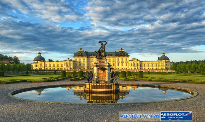 Cung điện hoàng gia Stockholm tại Thụy Điển nguy nga