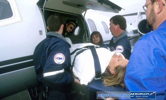 Aeroflot cung cấp bình oxy y tế trên máy bay