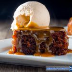 Món bánh Sticky Toffee Pudding mềm mại