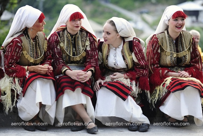 Trang phục truyền thống của Nga ngày nay